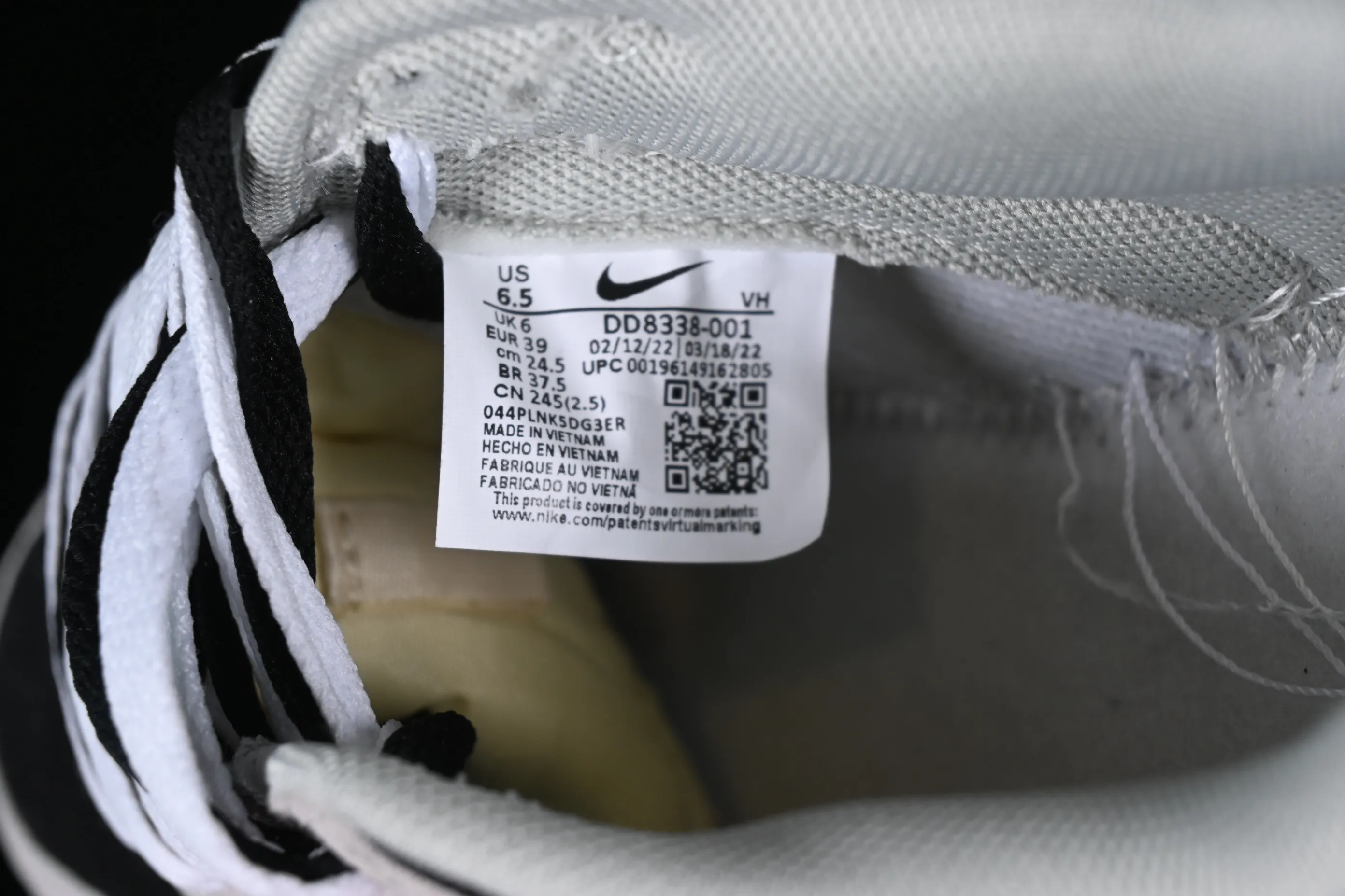 All Categories Nk SB Dunk Series Nk SB Dunk Low Low-top sneakers Cost-effective version Nk Dunk Low Retro "Vast Grey" Black and gray rabbit SB low-top sports and leisure sneakers DD8338-001